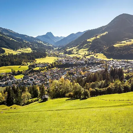 In Kirchberg Near Lift Apartamento